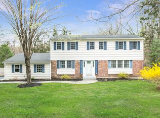 21 Bucyrus Ave, Carmel, NY 10512