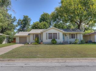 4821 Lowell Ln, Fort Worth, TX 76133