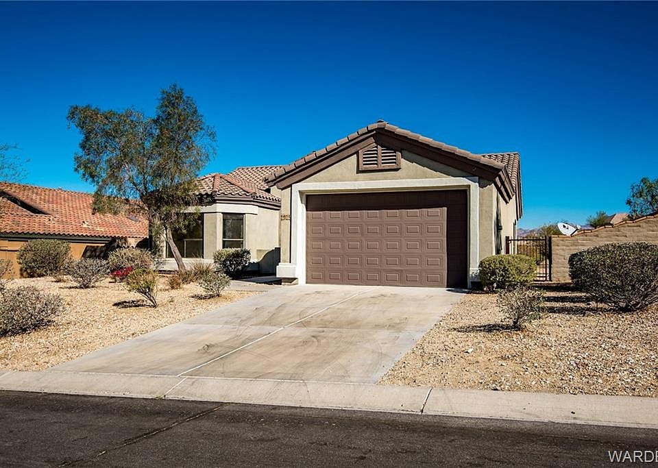 1st image of 2923 Fort Mojave Dr