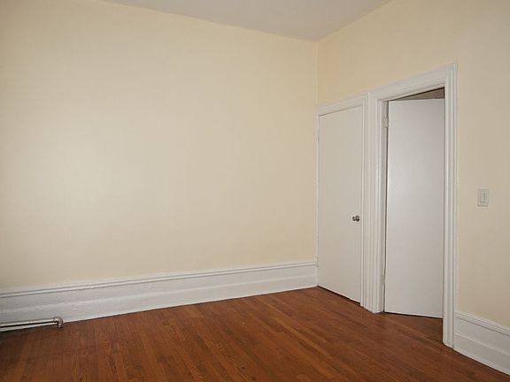 2nd image of 80 Fort Washington Ave APT 1E