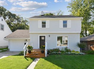 1515 Rossman Ave SE, Grand Rapids, MI 49507