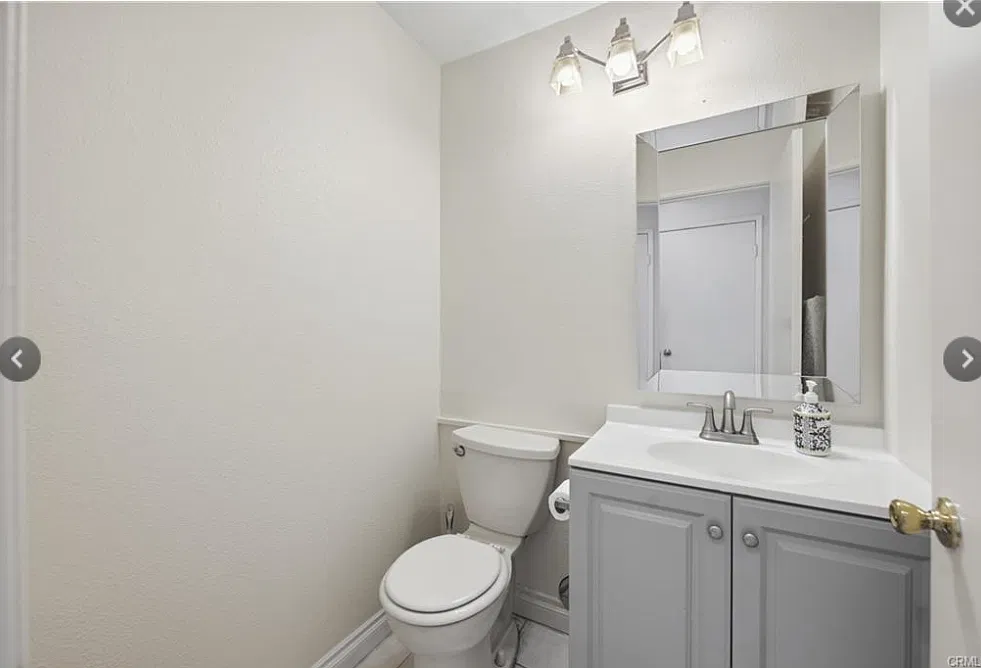 4 bed, 2.5 bath, 1623 sqft, $3,900 — Photo 2