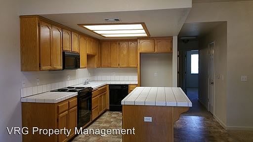 4th image of 2843 Flint Ct