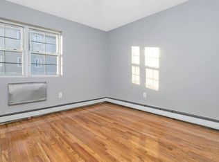 382 Rockaway Pkwy APT 2F, Brooklyn, NY 11212