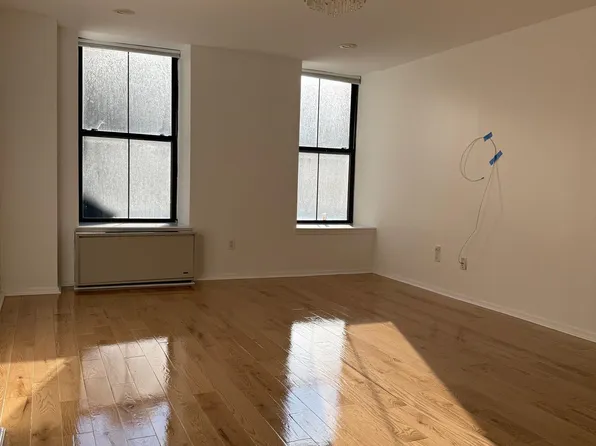 1 Greene Street image 1 of 19