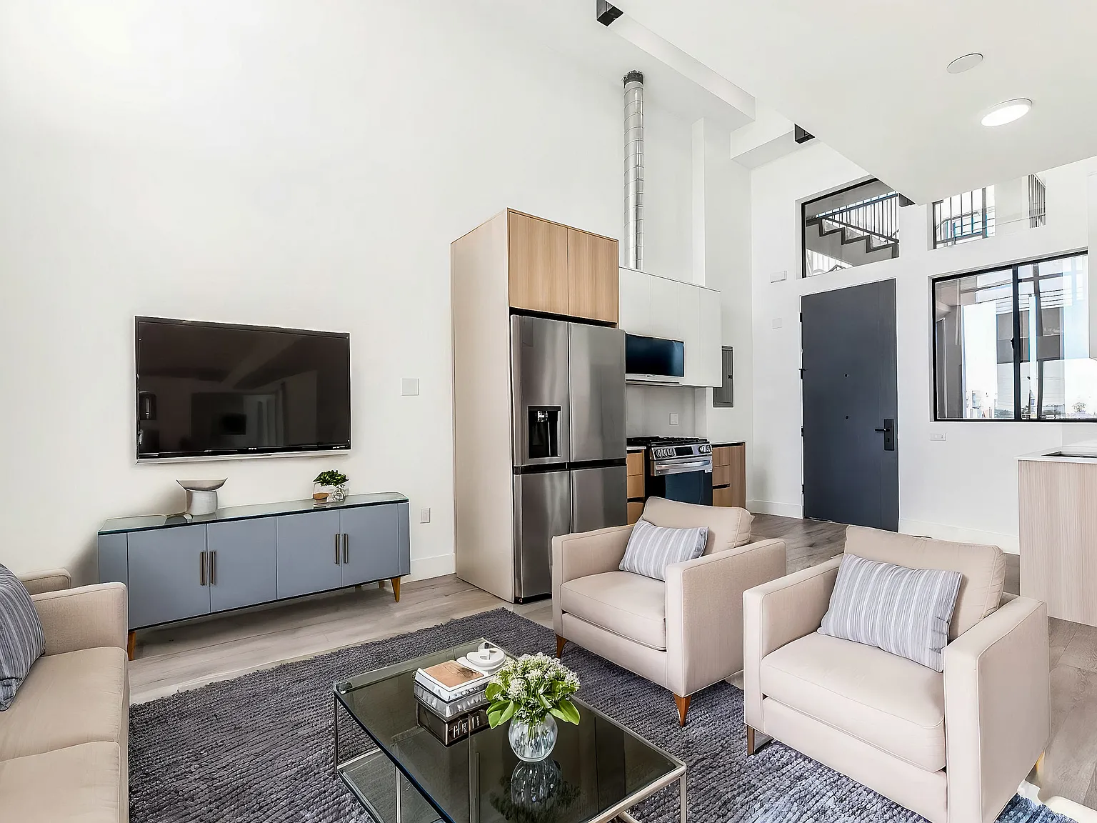 2 bed, $3,395 — Photo 4
