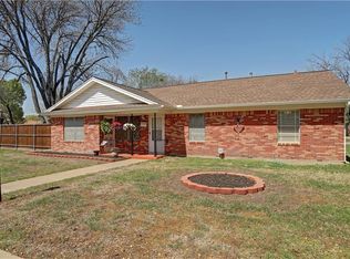 3001 Maple Dr, Garland, TX 75042