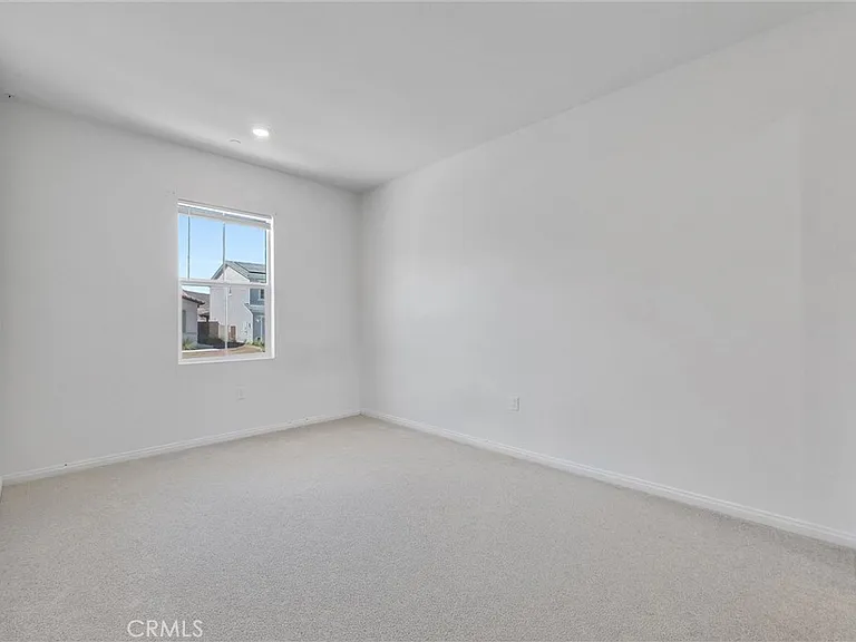 4688 Florence Dr — Photo 18