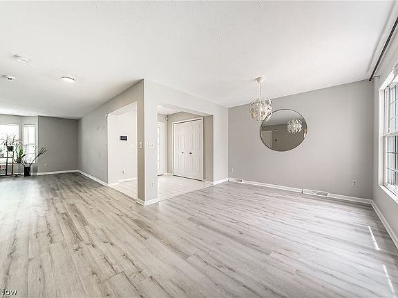 2nd image of 9854 Kingsbury Blvd