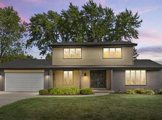 W158N10858 Captains Ct, Germantown, WI 53022