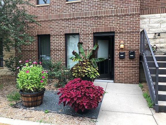 3rd image of 2705 1st Ave S