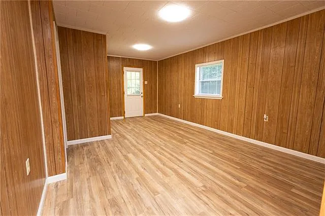 29216 Dinkins Dr — Photo 10