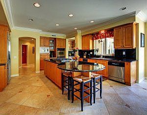 5th image of 3509 Castleman Ln