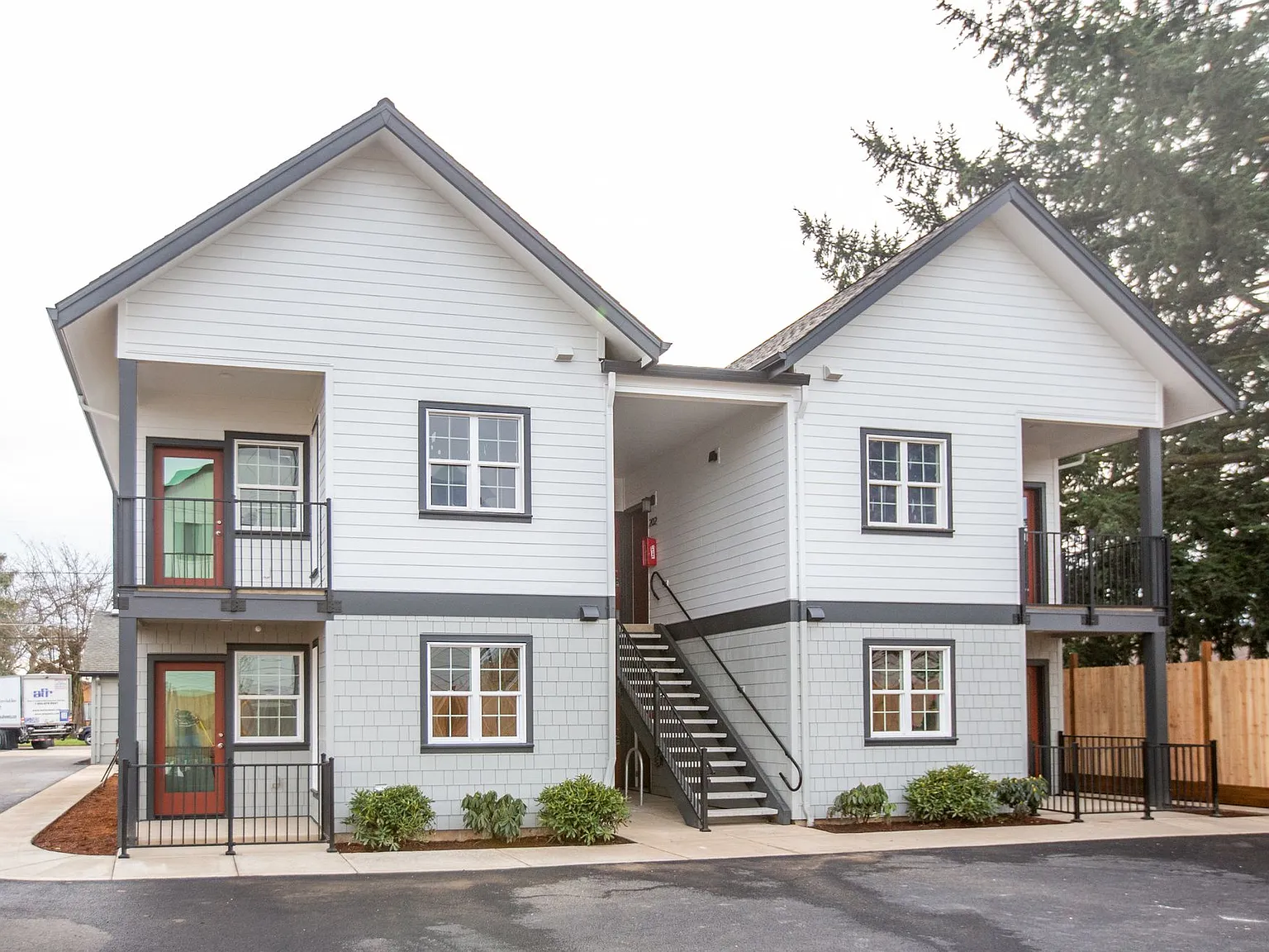 Woodburn Six-Plex — Photo 1