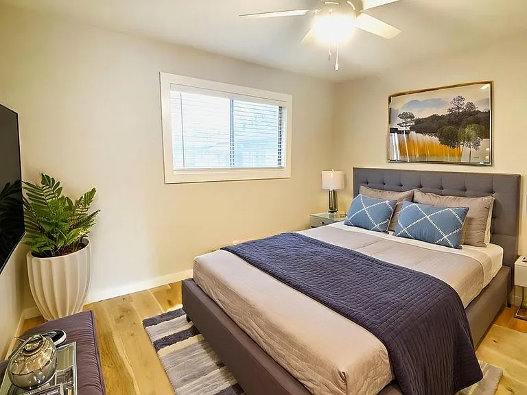 Antilles Apartments — Photo 41