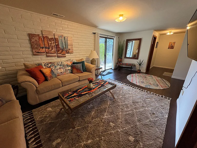 499 Karen Dr — Photo 20