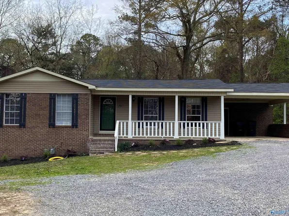 207 Hagood Dr, Somerville, AL 35670