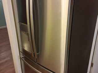 4 Nash St, Bangor, ME 04401