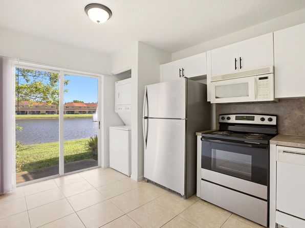 3490 Briar Bay Blvd APT 104
