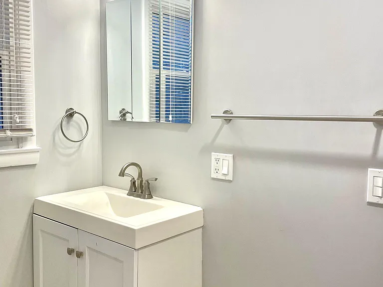 2 Ridgewood Dr — Photo 12