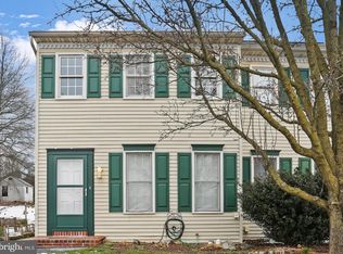31 Kenbridge Ln, Elizabethtown, PA 17022