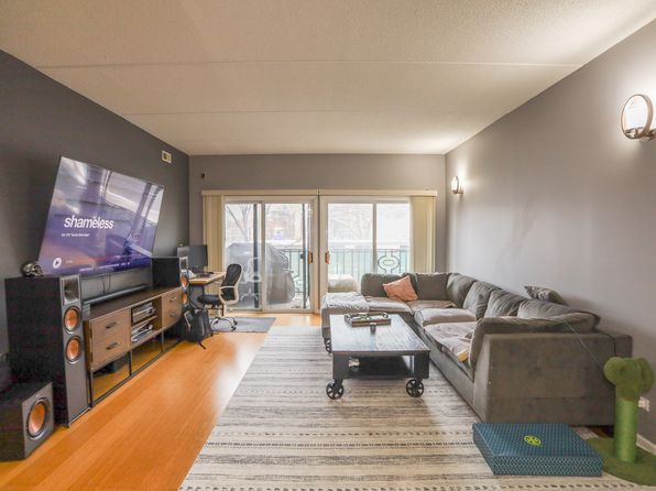 4625 W Lawrence Ave APT 203