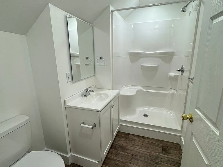 413 N Frederick St — Photo 13