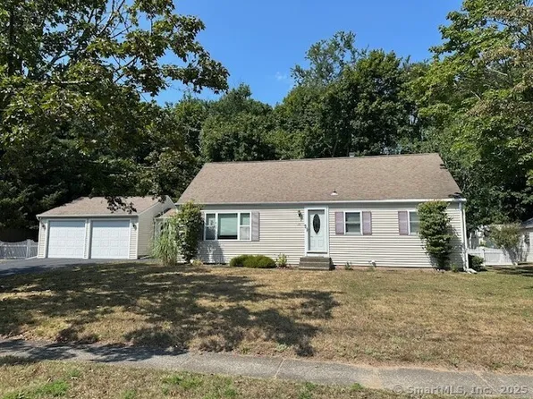 20 Pamela Drive, Milford, CT 06460