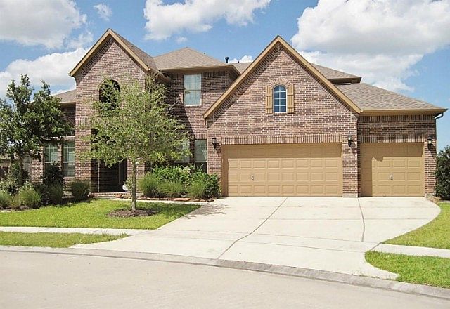 1st image of 3001 Southern Mill Ct
