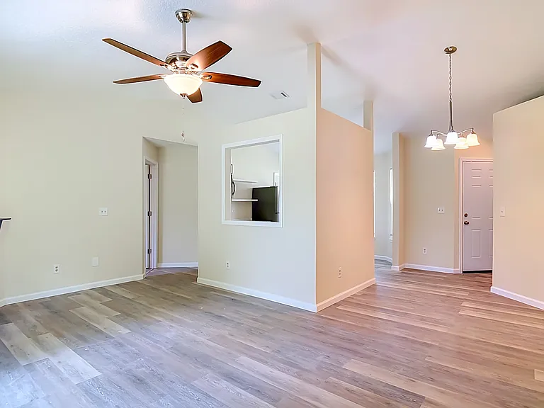 3400 Eric Ter — Photo 18