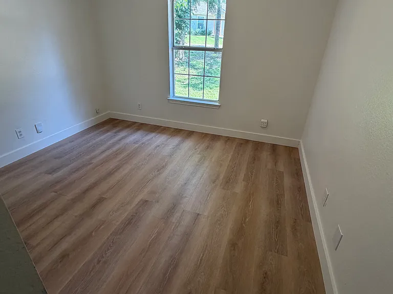 3702 Broken Bow Rd — Photo 11