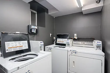 Rented by Rennit Inc.