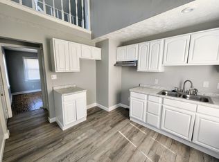 2524 McGuffey Rd, Columbus, OH 43211