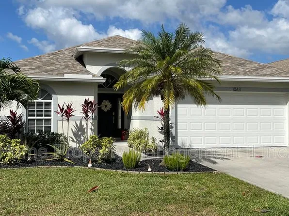 1063 Aviary Rd, Wellington, FL 33414