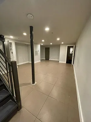 Rented by Lodger Corp | media 29