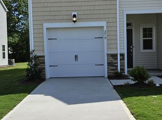 270 Paramount Dr, Smithfield, NC 27577
