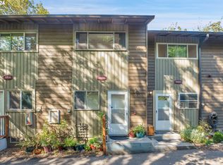 5220 SW 42nd Ave, Portland, OR 97221