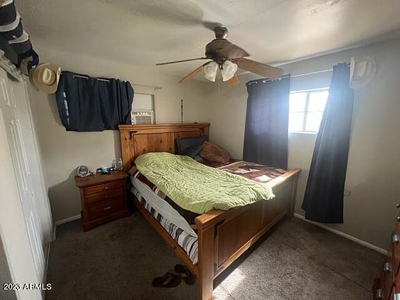4th image of 57 N HUNT Drive E