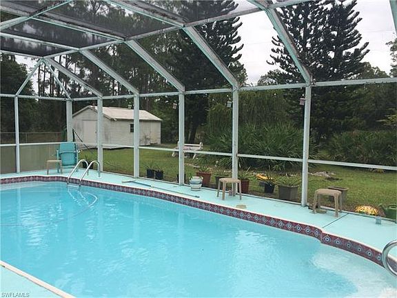 2nd image of 304 Roosevelt Ave