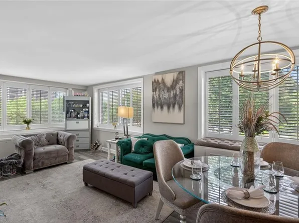 2479 Peachtree Rd NE APT 214, Atlanta, GA 30305