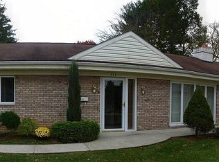 515 Langford Rd, Broomall, PA 19008