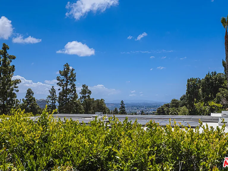 1201 Loma Vista Dr — Photo 26