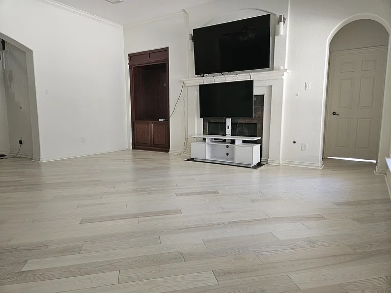 58 N Scribewood Cir — Photo 6