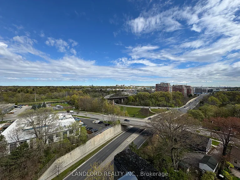 20 Speers Rd #1105 — Photo 21