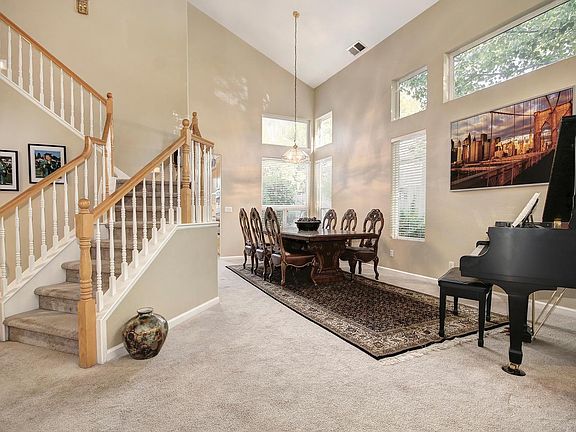 5th image of 3220 Corniche Ln
