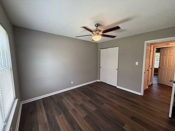5th image of 1931 N Bowman Ave #E