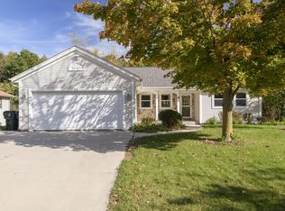 1301 Firethorn DRIVE, West Bend, WI 53090