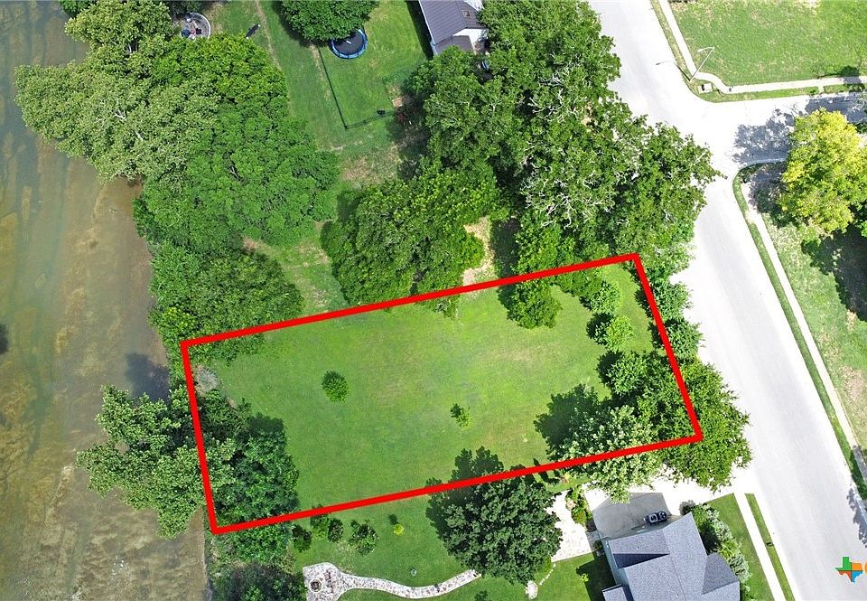 1st image of 337 Fair Ln