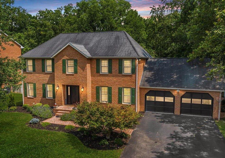 1st image of 4503 Farmwood Dr