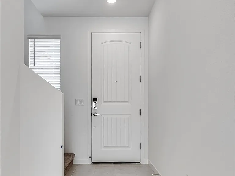 10728 Rhinehill Ave #0 — Photo 6